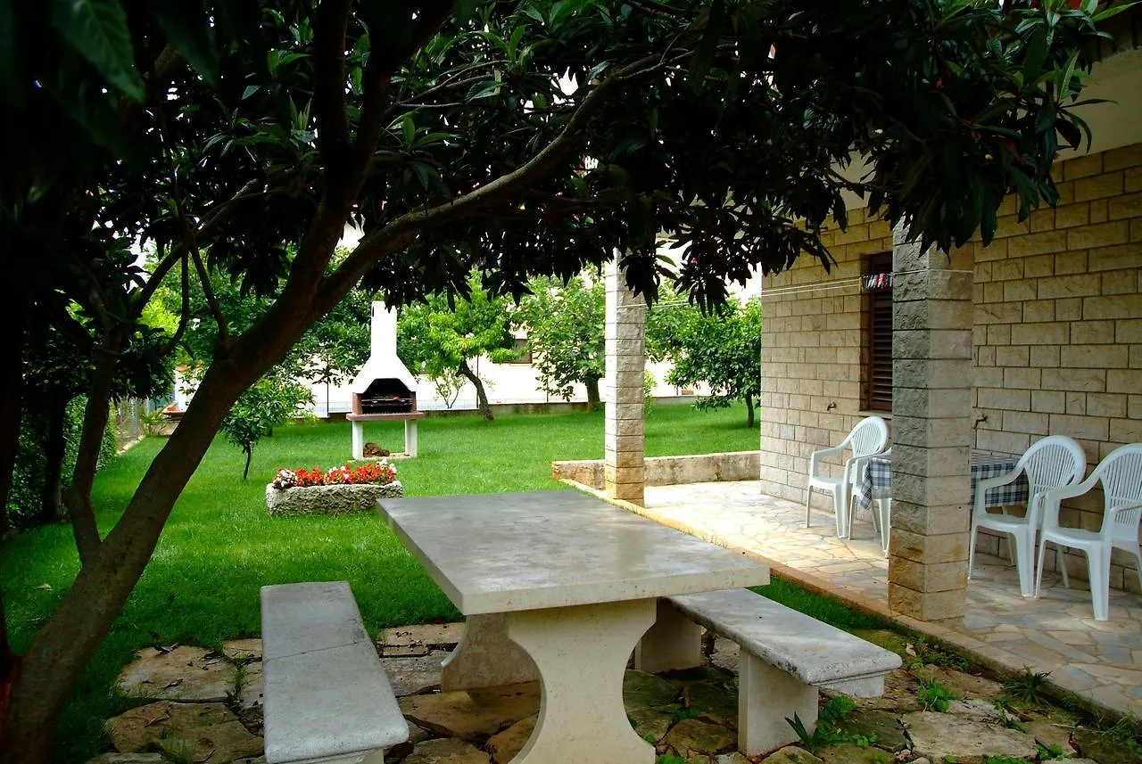 Apartments Marko Novigrad Novigrad